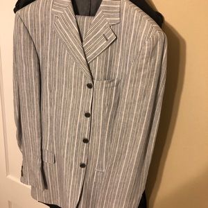 Men’s Gray 2 piece suit